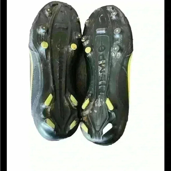 Nike Jr Legend 9 Club FG/MG Soccer Cleats ➖Size 6 youth yellow/black - Picture 2 of 6